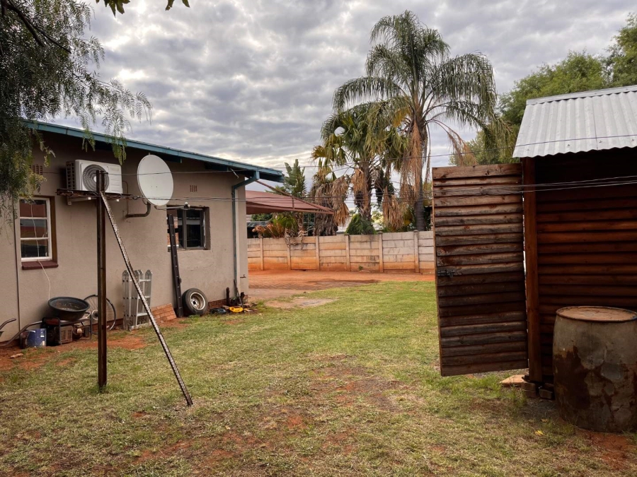 3 Bedroom Property for Sale in Hadison Park Northern Cape